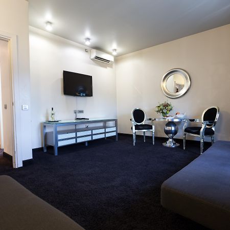 Central Park View Apartments Букурещ Екстериор снимка