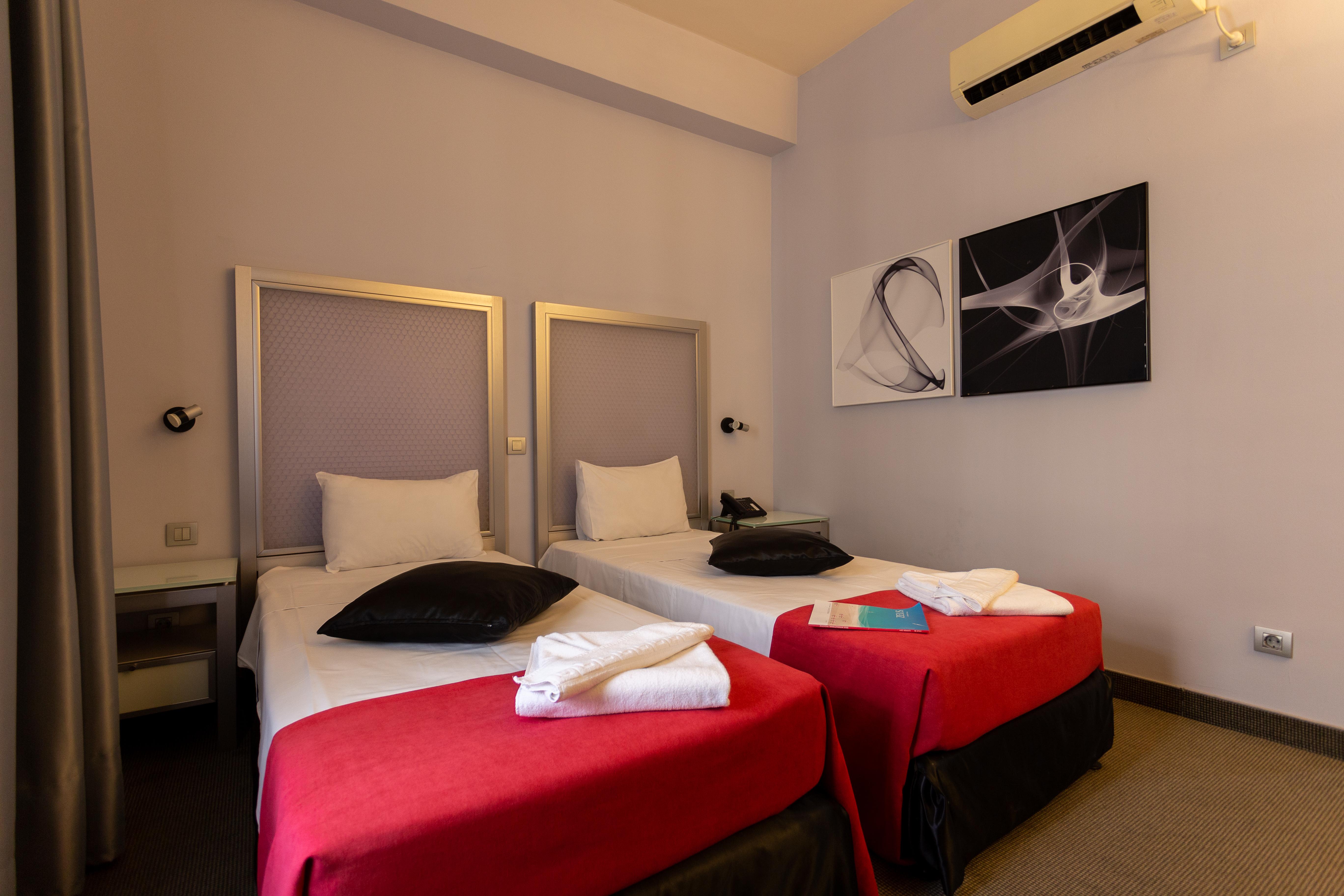 Central Park View Apartments Букурещ Екстериор снимка