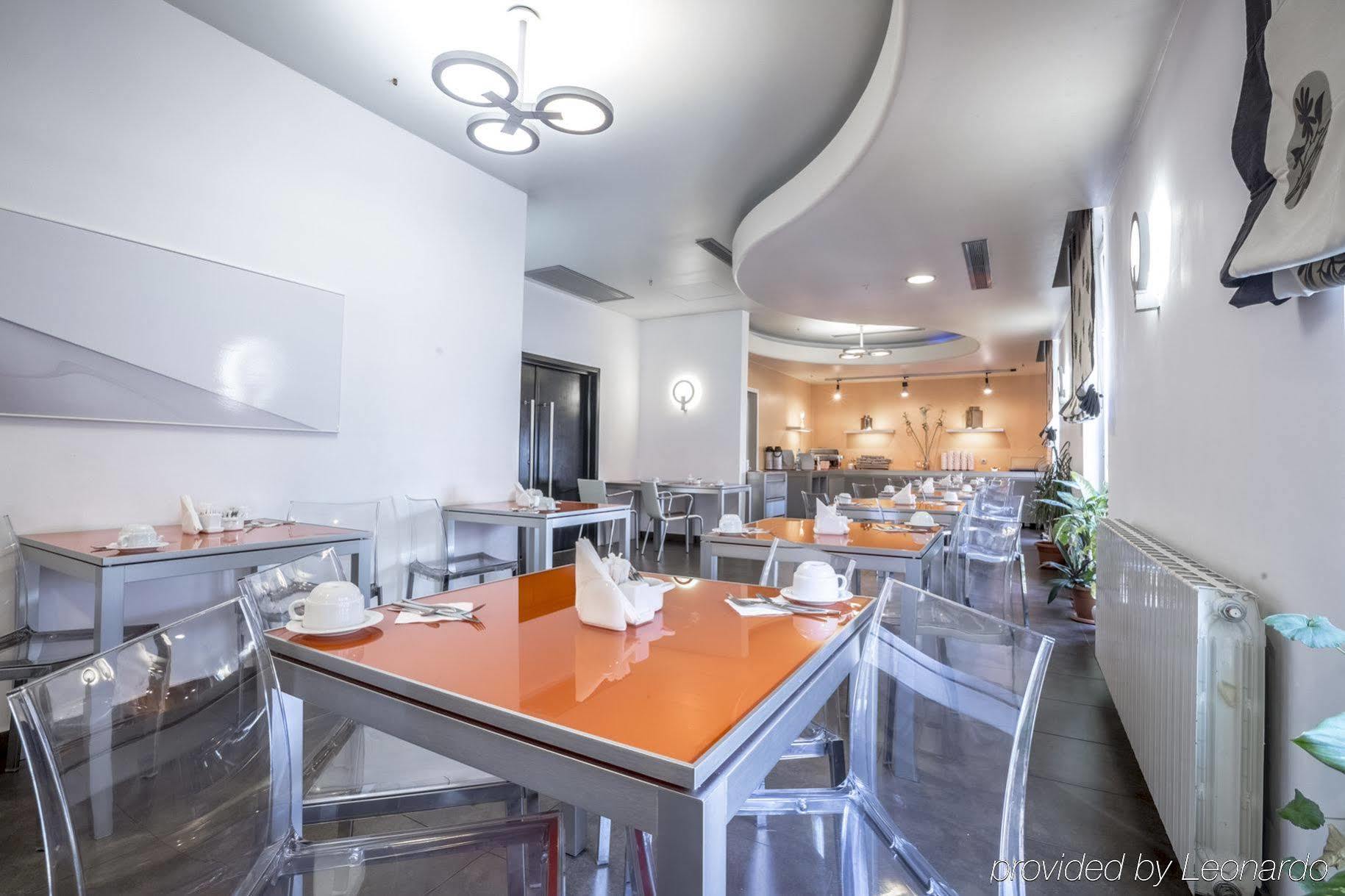 Central Park View Apartments Букурещ Екстериор снимка