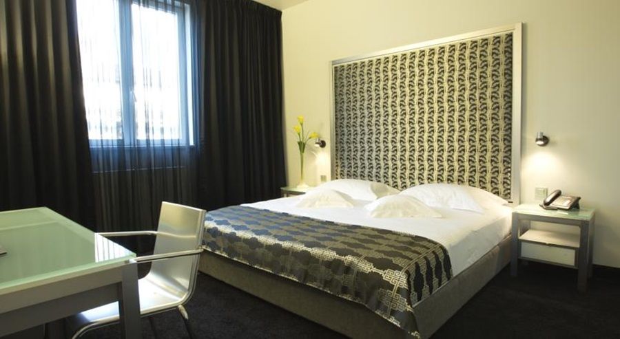 Central Park View Apartments Букурещ Екстериор снимка