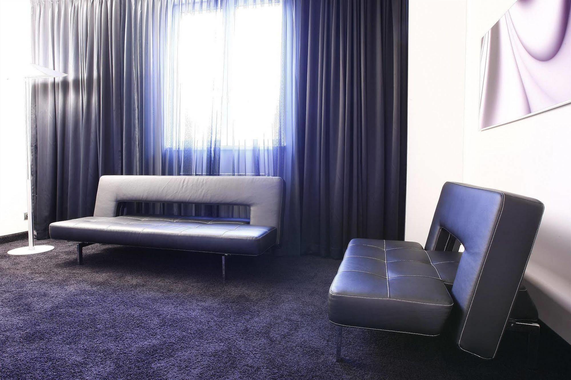 Central Park View Apartments Букурещ Екстериор снимка