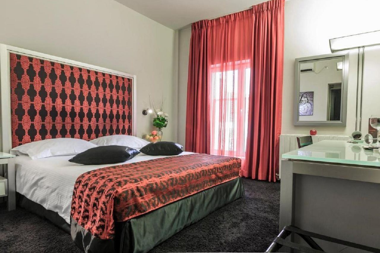 Central Park View Apartments Букурещ Екстериор снимка